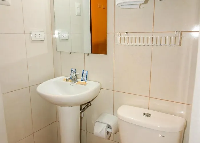 Guest house Qori Sisa 3*