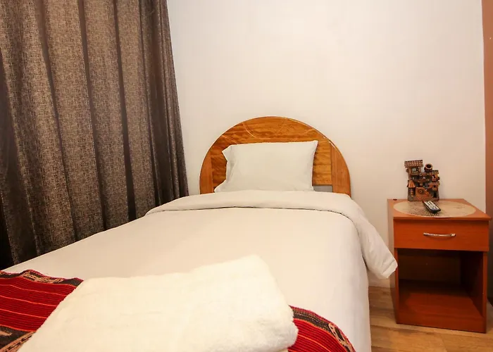 Qori Sisa 3* Cusco
