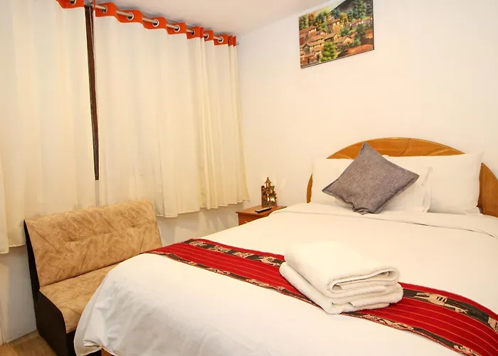 Qori Sisa 3* Cusco
